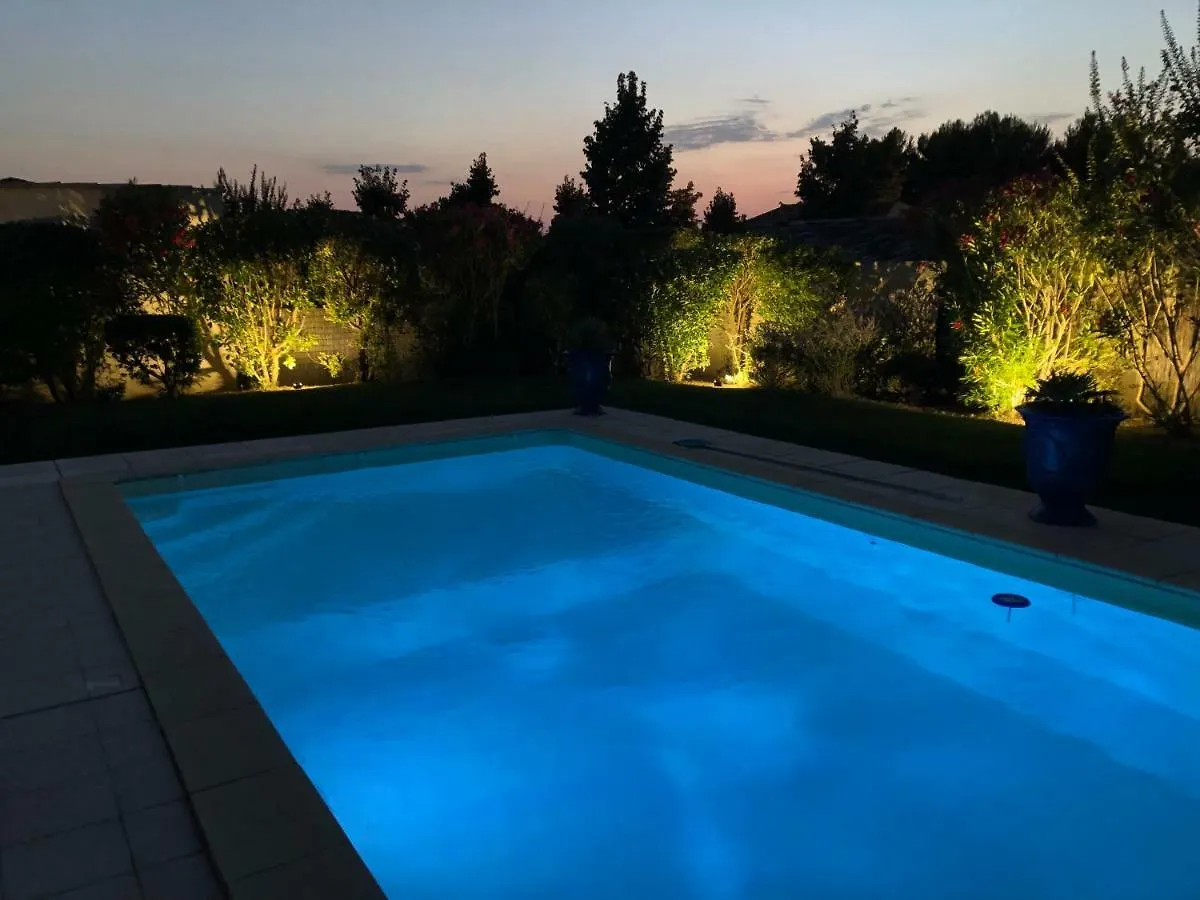 Golf De Pont Royal Villa Les Micocouliers Climatisee 4 Chambres Piscine Chauffee Parking Mallemort 0*,  France
